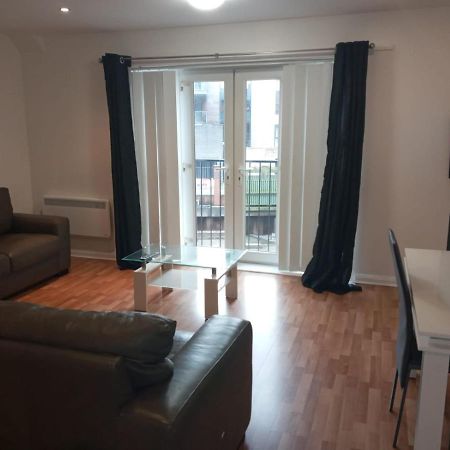 Freyas Apartment Manchester Exterior photo